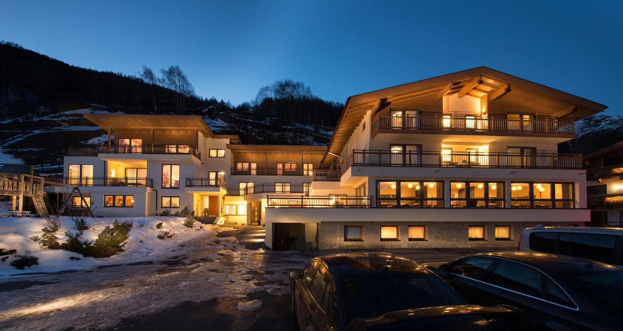 Pension Gruenerhof Sölden Exterior foto